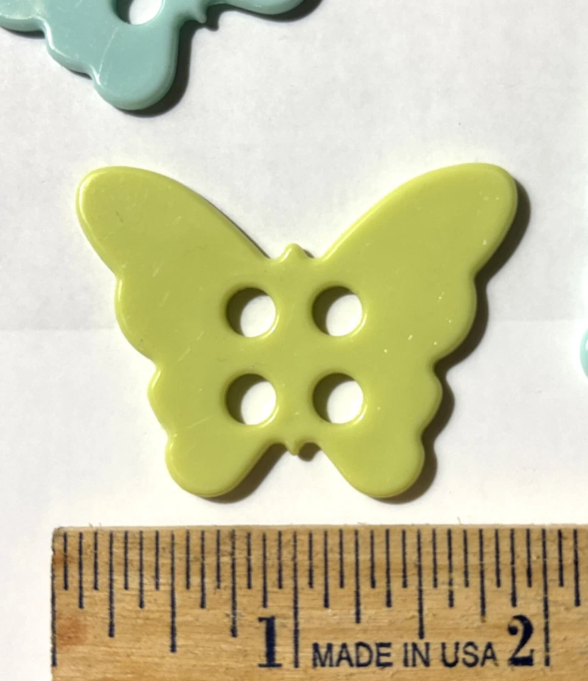 Lot of 7 Plastic BUTTERFLY Buttons 1 7/8" x 1 1/2" - Image 2 of 2