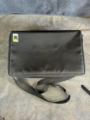Vtg Case Logic 60 Cassette Tape Holder Two Sided Zippered Storage Carrying Case