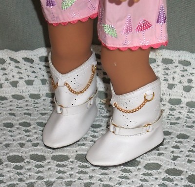 ONE pair WHITE BOOTS for 18'' Battat Our Generation dolls 