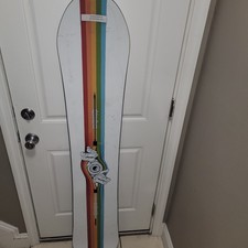 Burton Deep Thinker Camber Snowboard featurin...