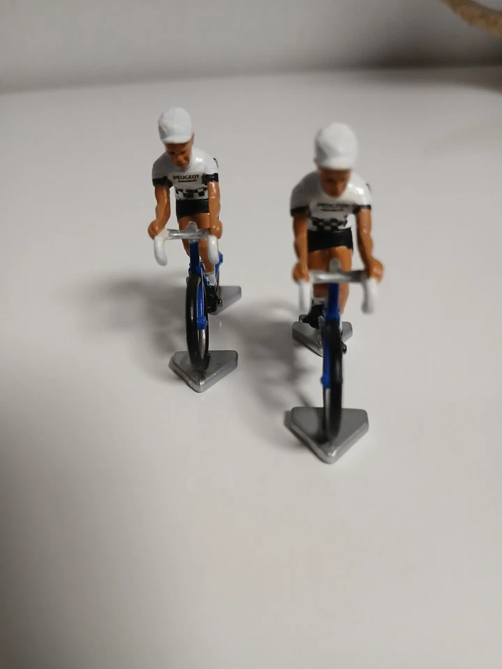 Lot de 2 coureurs cycliste NOREV ech1/43 tour de France TBE - Photo 2/4