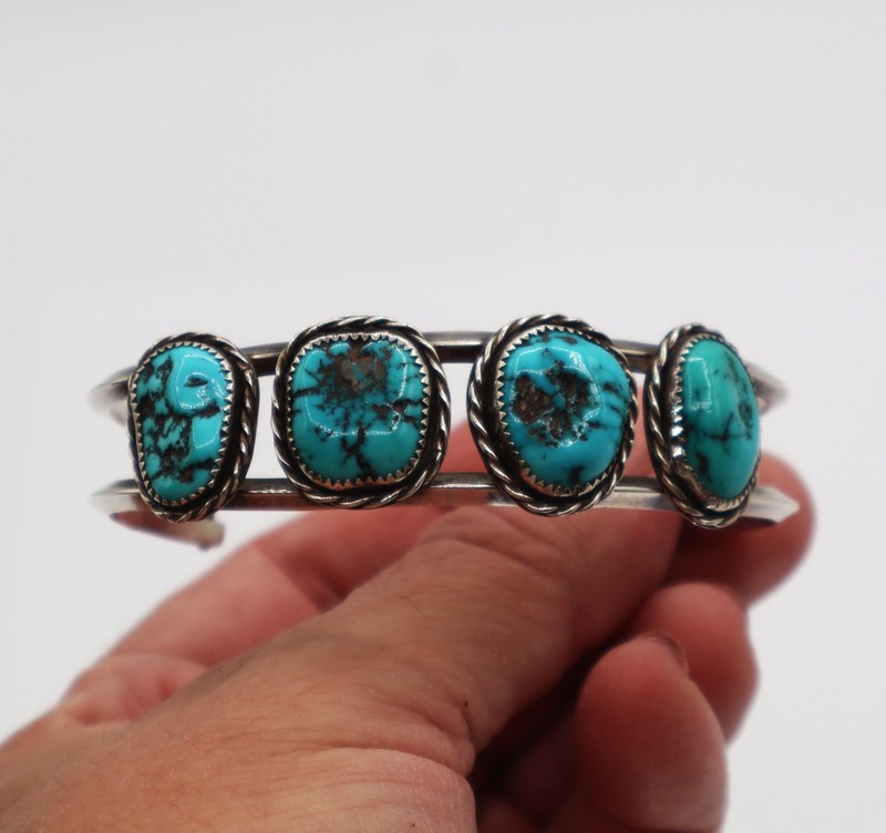 Navajo Style Bracelet Sterling Silver Turquoise 4 Stones Arizona Signed 28.25g