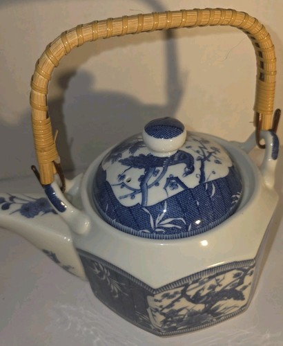 Vintage Japanese Blue White Porcelain Teapot Rattan Handle Crane Bird Motif - Picture 3 of 18