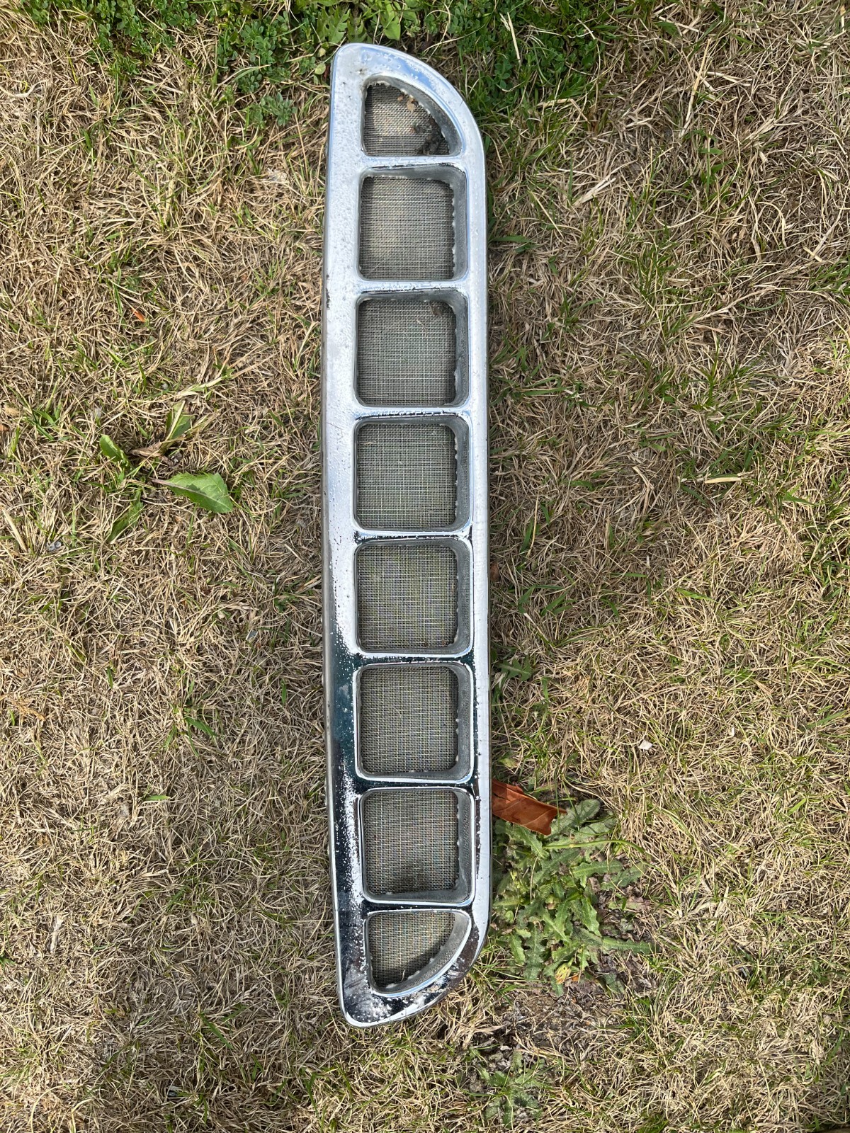 Picture 1 of 2