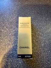 CHANEL Sublimage LEssence Fondamentale Ultima...