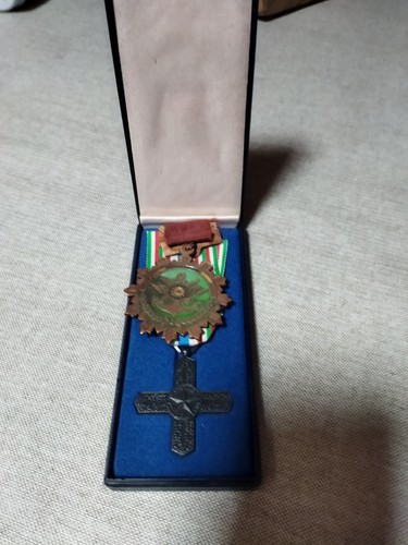 medaglie militari - Foto 3 di 5