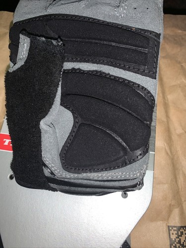 TREK Moby Gel Padded Cycling Gloves Size X-Small New - Picture 4 of 6