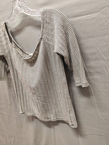 Express off the shoulder crop top stripe Women Size L - Picture 2 of 9