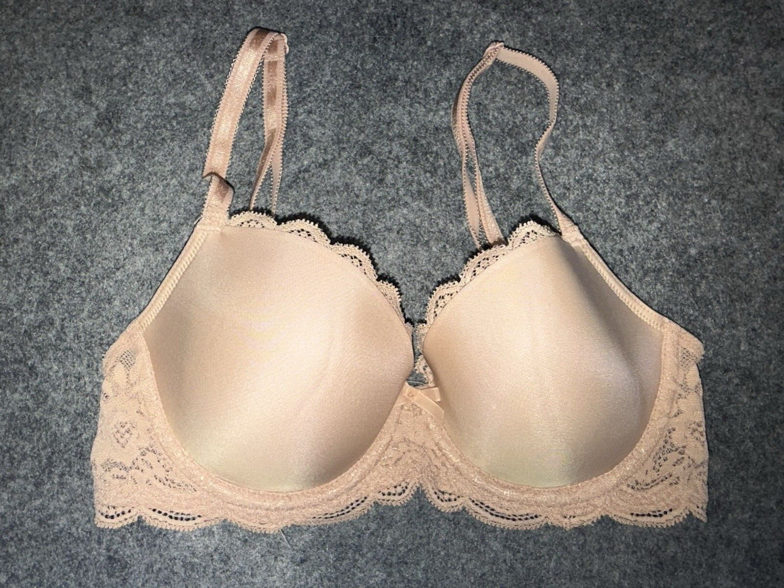 Foto 1 di 3