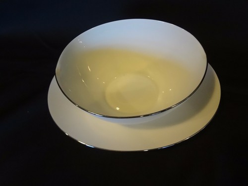Noritake China - Fremont - Gravy Boat con placa base adjunta - Imagen 3 de 6