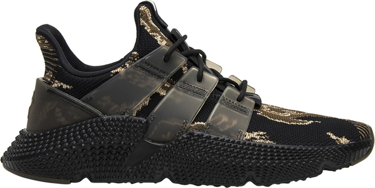 A BATHING APE®︎×adidasOriginals Size 11.5- Adidas ZX 8000 x A Bathing Ape x Undefeated A-ZX