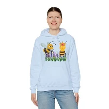 Buzzy Bee and The Queen Unisex Heavy Blend™ Hooded Sweatshirt