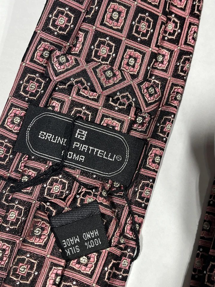 Corbata de seda pura con patrón de caja rosa Bruno Piattelli para hombre hecha a mano NUEVA Foto 2 de 3
