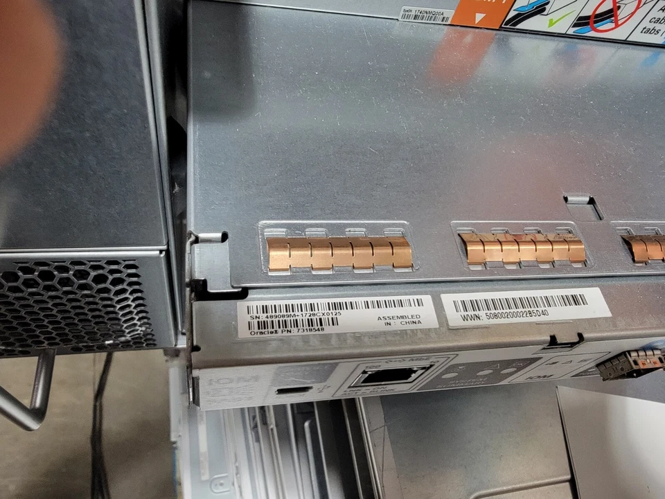 Sun Oracle IOM12 SAS3 I/O 7318548 489089M-1710CX0178 12GBPs Controller Module - Image 2 of 2