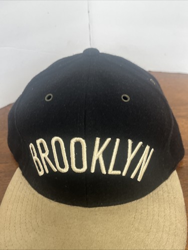 Brooklyn Nets Mitchell & Ness Leather Strap Hat Black and White Adjustable NBA - Picture 5 of 13