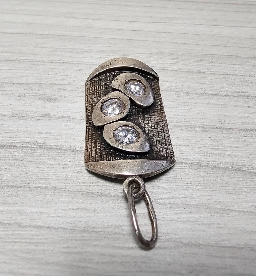 Bellissimo ciondolo vintage con 3 pietre in argento sterling 925. Gioielli... - Immagine 4 di 4