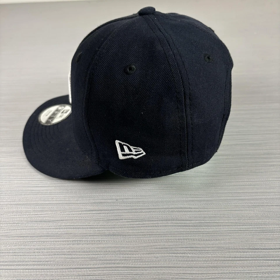 New York Yankees Hat Cap Snap Back Youth Navy Blue MLB Baseball 9FIFTY New Era - Image 3 of 4