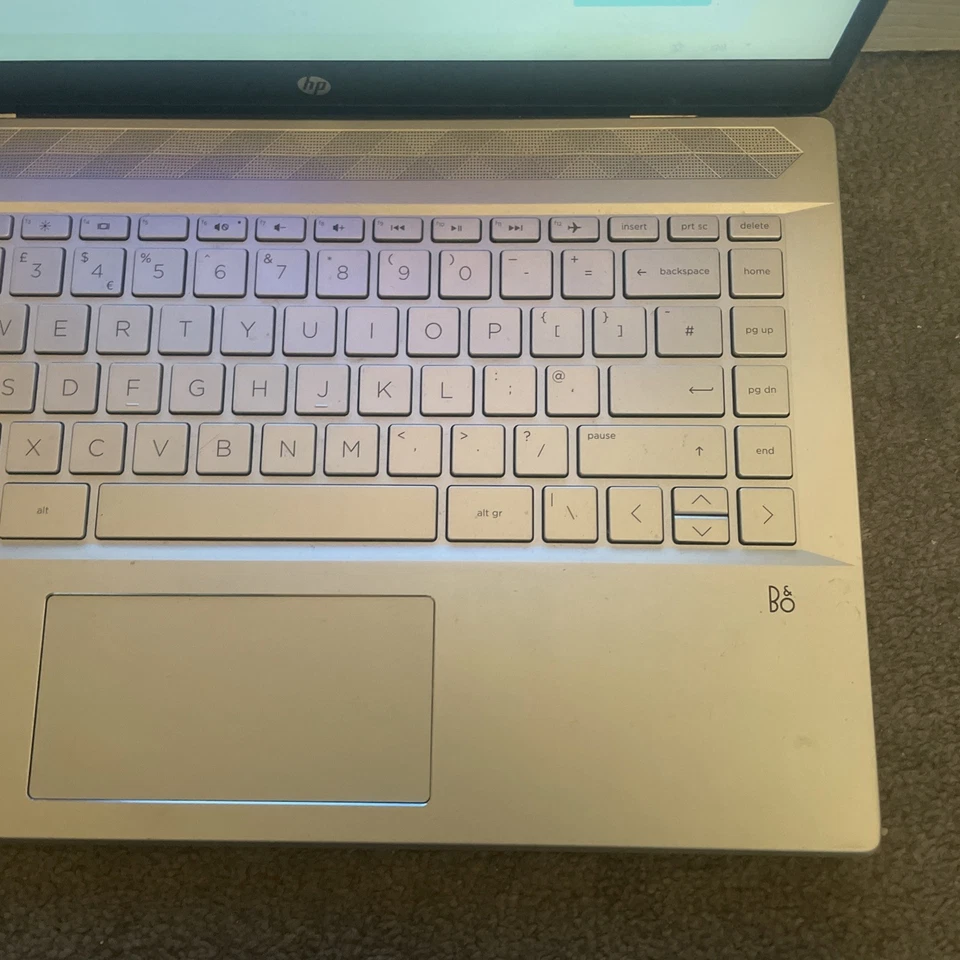 HP Pavilion 14-CE3600SA 14" - Intel Core i3 10th Gen, 8GB RAM, 256GB SSD - Image 3 of 4