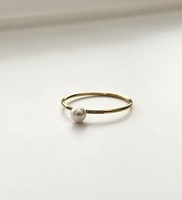 Elegant Classic 14K Gold Filled Ring With Thin Shiny Genuine Freshwater Pearl