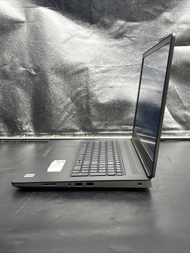 Dell Precision 7750 17" UHD: i9-10885H @ 2,40 GHz, 64 GB, 2 TB SSD, Quadro RTX 4000 - Foto 9 di 16