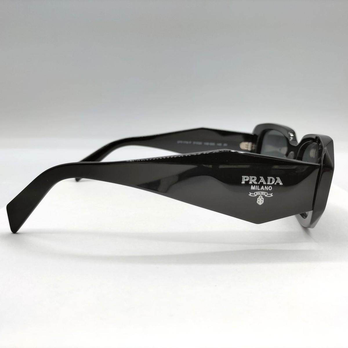 PRADA Sunglasses Model: SPR17W-F 1AB-5S0 | eBay