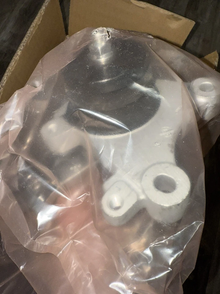 Genuine K20Z3 OEM 06-11 Honda Civic Si Transmission Mount (50850-SNG-013) - Image 2 of 3