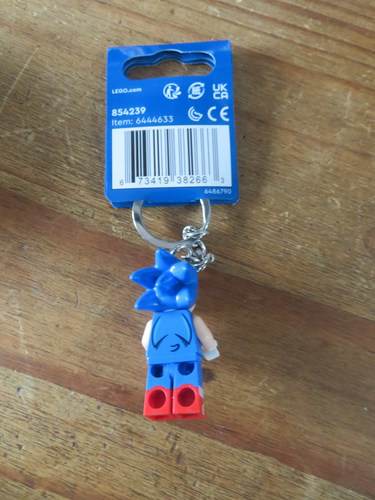 LEGO: Sonic the Hedgehog Keyring - Key Chain - 854239 - Brand New - Picture 2 of 2