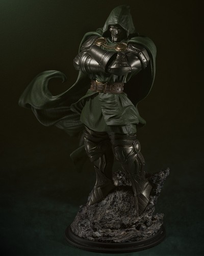 Dr. Doom Unpainted Model Kit – Highly Detailed Resin Print (1:6, 1:9, 1:12) - Picture 4 of 8