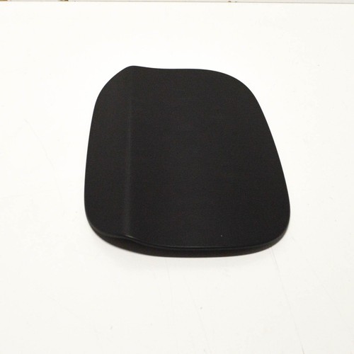 NEW MERCEDES BENZ CLA C117 FUEL FILLER FLAP COVER A1177570006 ORIGINAL - Picture 5 of 9