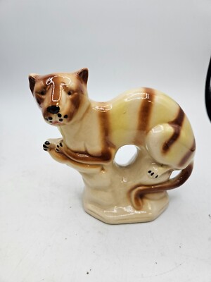 VTG. Ceramic Tasmania Tiger Cat Figurine 1950's