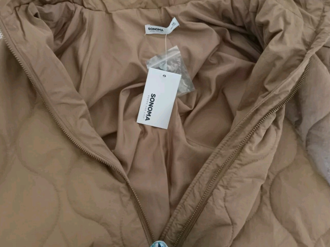 Foto 2 di 3
