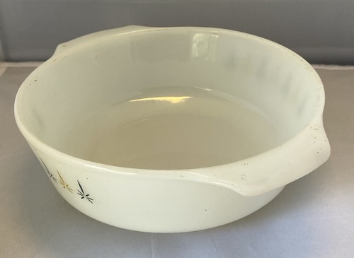 Fire King ANCHOR HOCKING Casserole Dish White Atomic Star Candle Glow 437 1.5qt - Picture 2 of 3