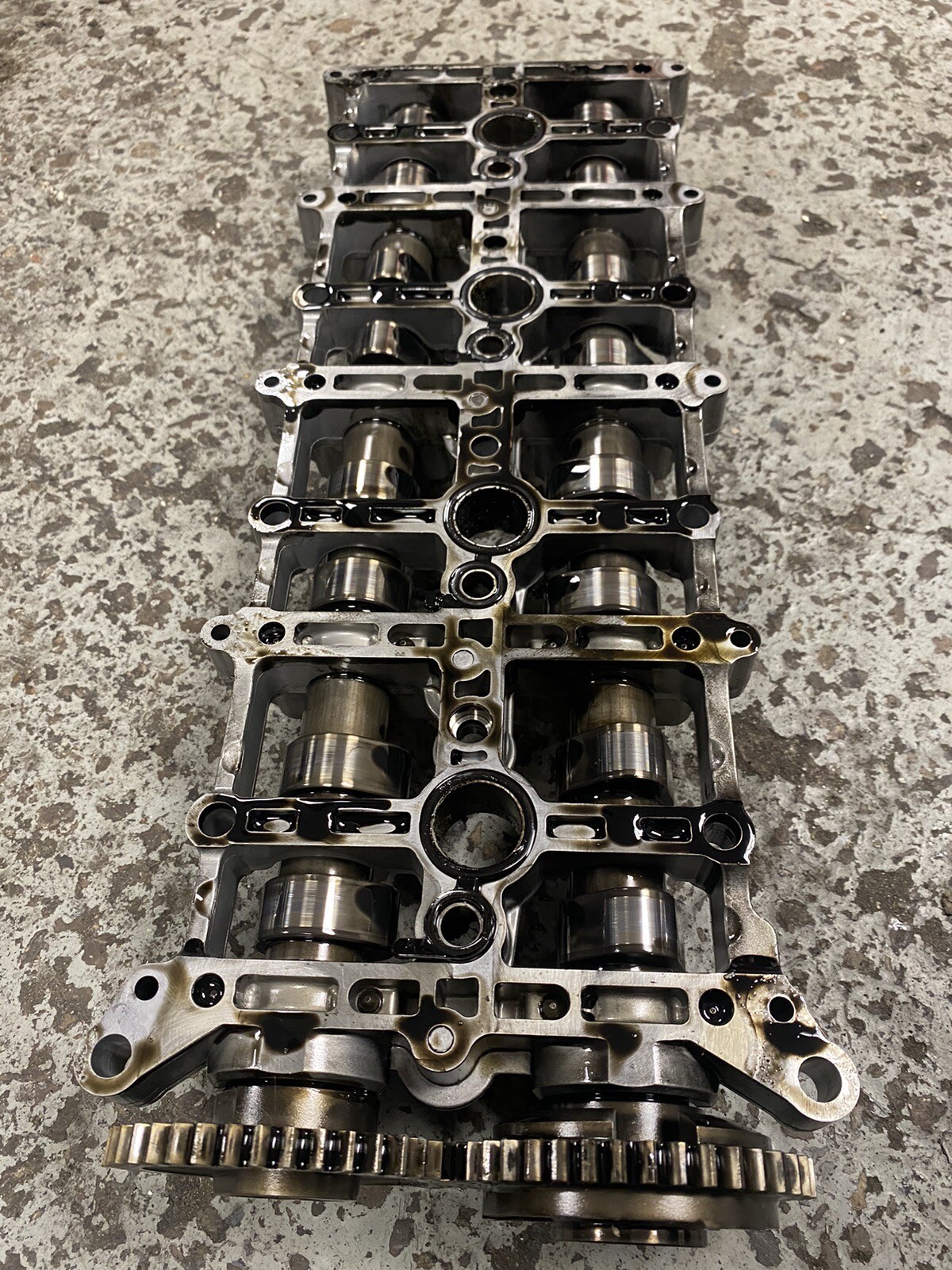 Genuine BMW N47 Camshaft Carrier Fits 2.0 Diesel N47d20 Engine Series