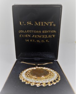 US-Mint-Collector-039-s-Edition-1898-Indian-Head-Coin-Jewelry-24-034-SS-Neclace-Box