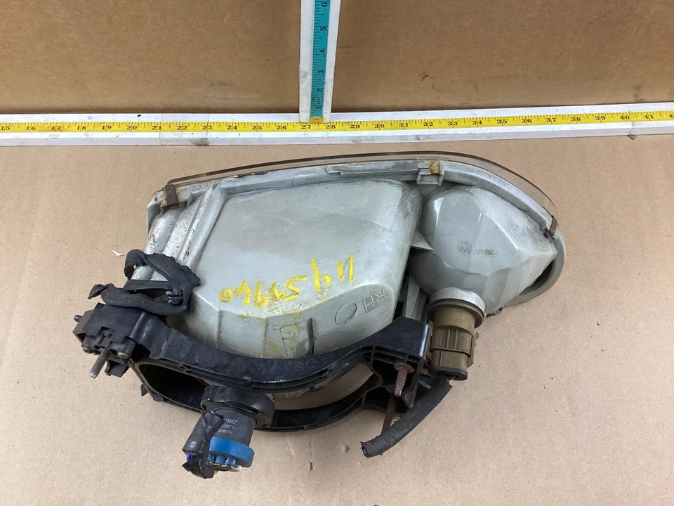 Faro lateral derecho Nissan Quest 1999-2000 pasajero B60107B000 OEM Foto 4 de 4