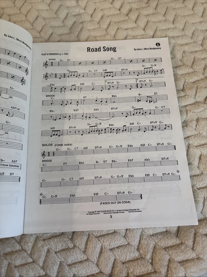 VTG Wes Montgomery Play-A-Long Book & Recording Set Vol. 62 - Image 3 of 4