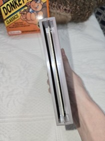 Donkey Kong Classics Nintendo NES Box  & game Authentic 