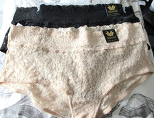 Wacoal Set 2 Floral Lace Boyshorts Ecru/Peach And Black XL 8 NWT
