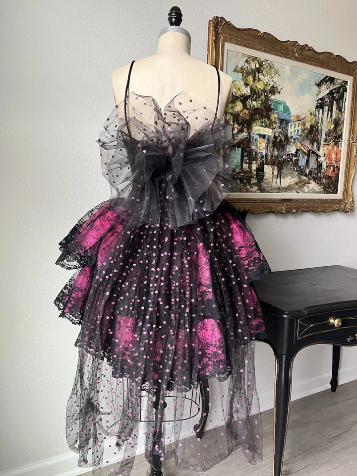 Vestido de salón vintage años 80 Loralie rosa negro encaje tafetán tul graduación caprichoso Foto 4 de 4