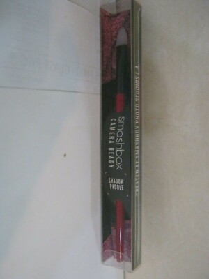 Smashbox ~ Camera Ready - Shadow Paddle Brush for Eye Shadow or Gloss