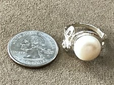 Delicate Sterling Silver 925 11MM Cultured Pearl ring Size 7