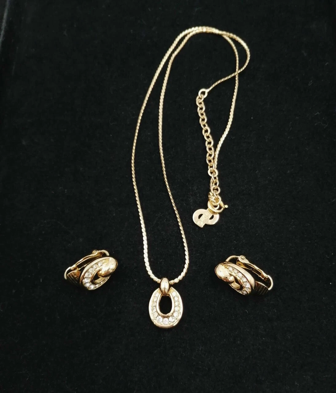 Ensemble collier et boucles d'oreilles CHRISTIAN DIOR du Japon
