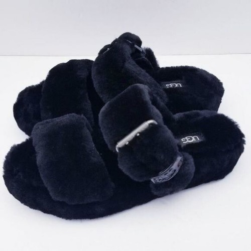 ugg fuzz yeah size 10