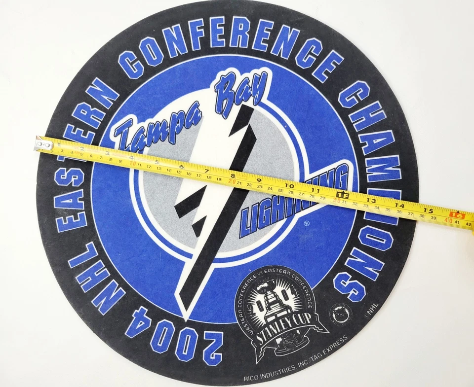 NHL Tampa Bay Lightning Vintage 2004 Eastern Conference Champions Logo Pennant⚡️ - Image 2 of 4