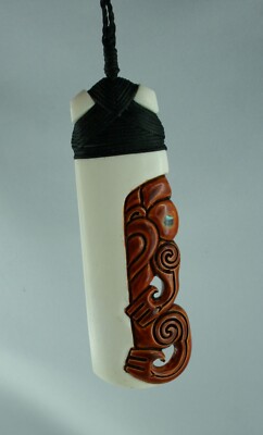 Maori Knochen Carving Toki mit Tiki  aus Neuseeland