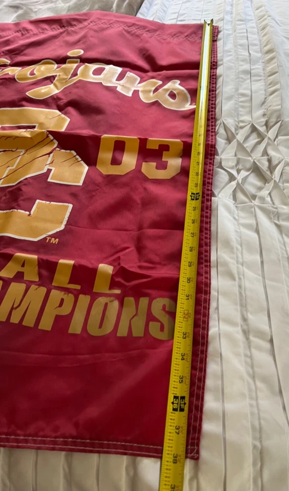 USC California Trojans 38”x26” Vintage Banner Flag Wincraft Indoor Outdoor - Image 4 of 4