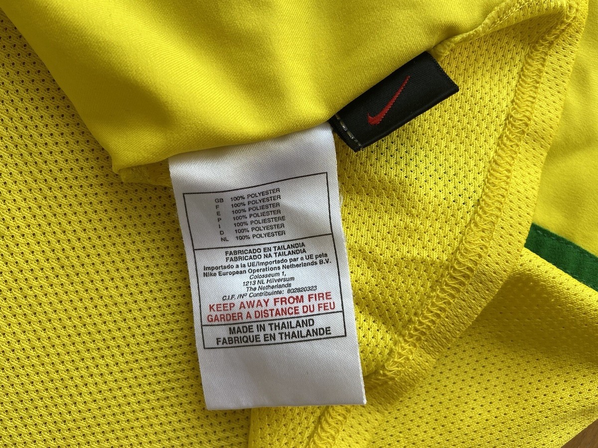 ウェア Brazil Nike 2002/2004 zip sweat 00s BRAZIL 2004 FULL TRACKSUIT, BNWT Authentic Brazil | Depop