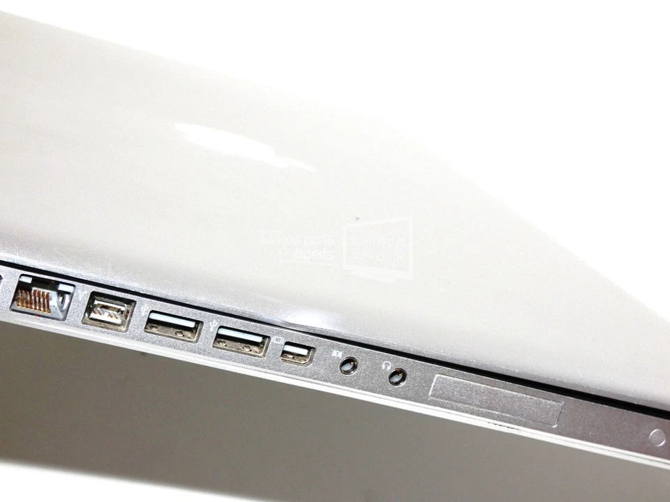 Apple MacBook Pro A1286 15,4" Intel Core 2 Duo 2GB RAM 500GB HDD Nvidia 9400M - Bild 2 von 4