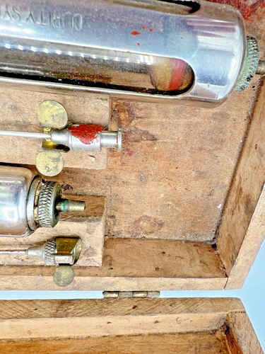 Vintage Durity Syringes Veterinary Supplies lot of in Wooden Box - Picture 8 of 14
