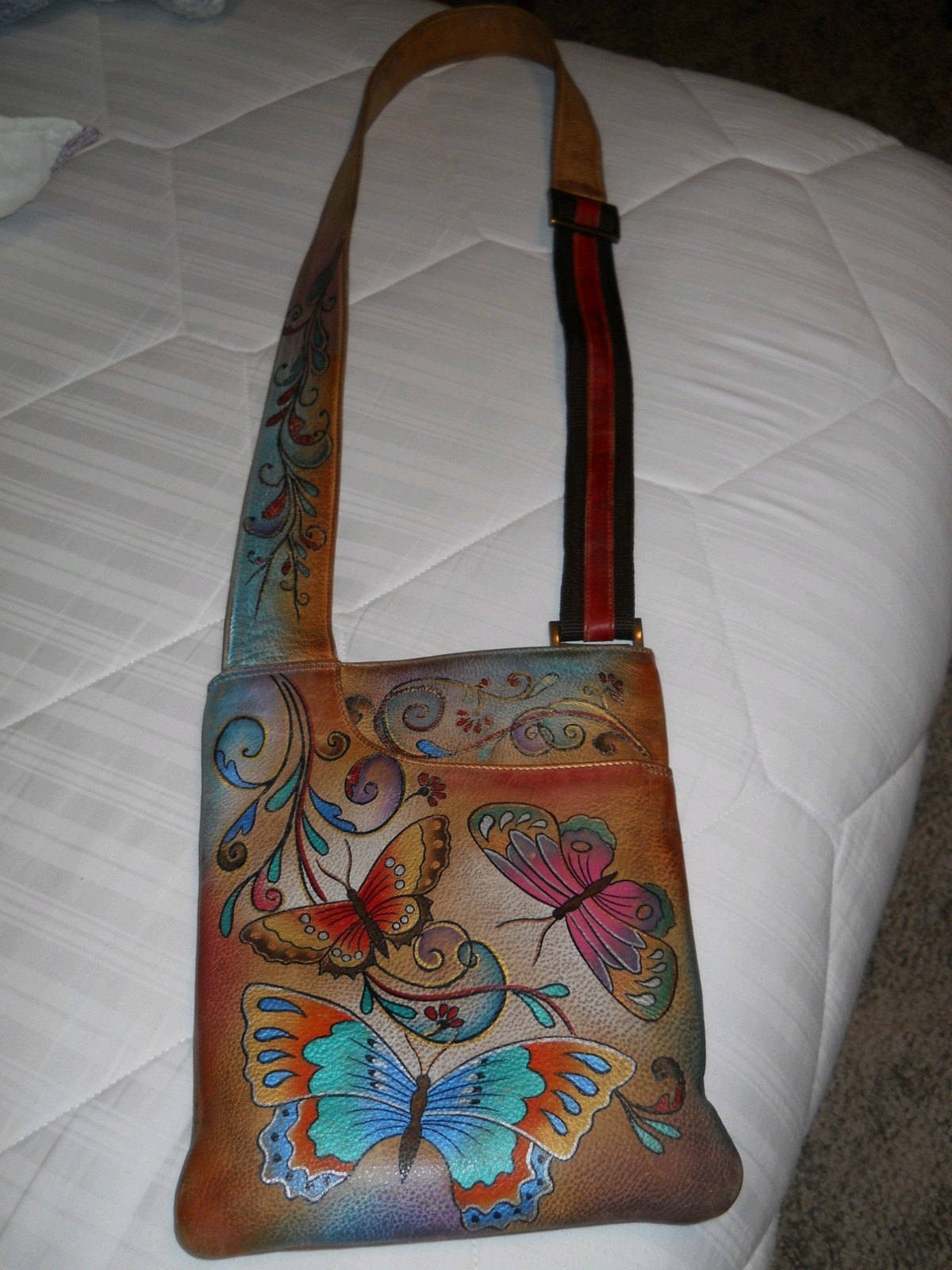 Picture 1 of 3